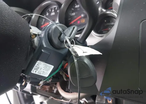 2011 Chevrolet Silverado 1500 Lt z USA, uszkodzony, nr VIN 1GCPKSE34BF138633